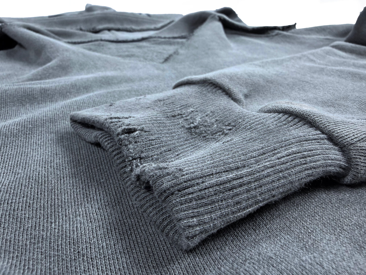 DEAM GREY DELAVE WOMEN DISTRESSED HOODIE WITH PRINT